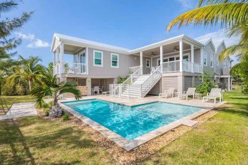 Key West House | Aquaria House -Pool & Boat Dock