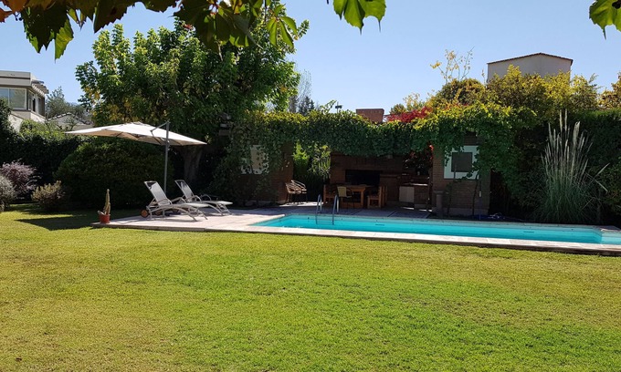 Chacras de Coria House | Beautiful house in Chacras wine country. Swimming pool.