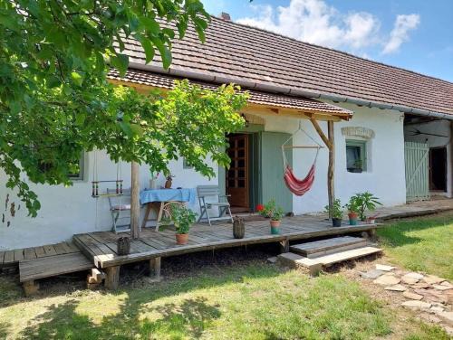 Egeraracsa Apartment | Aracsa Farm és Vendégház Kis Balaton és termál fürdők