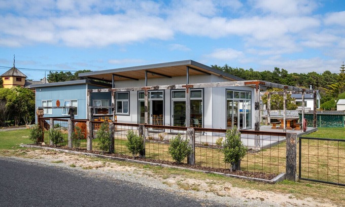 Aramoana House | Aramoana Beach Escape