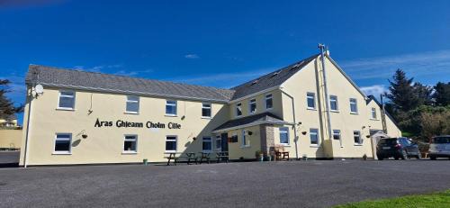 Malinmore House | Aras Ghleann Cholm Cille