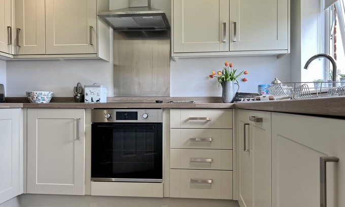 Ruswarp Cottage | Araucaria House