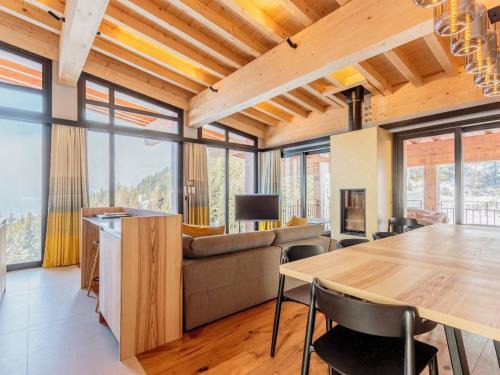 Arc-1800 Apartment | Arc 1800 - Duplex 10 pers, 4 ch, Jacuzzi, Ski-in/Ski-out - FR-1-686-53
