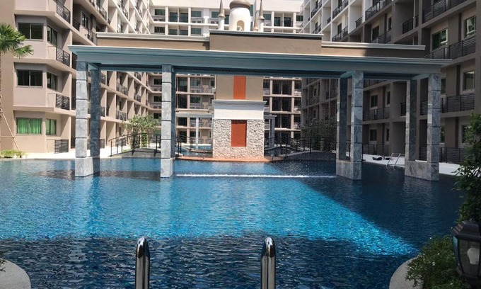 Jomtien Resort | Arcadia Beach Continental (อาคาเดีย บีช คอนติเนนทอล)