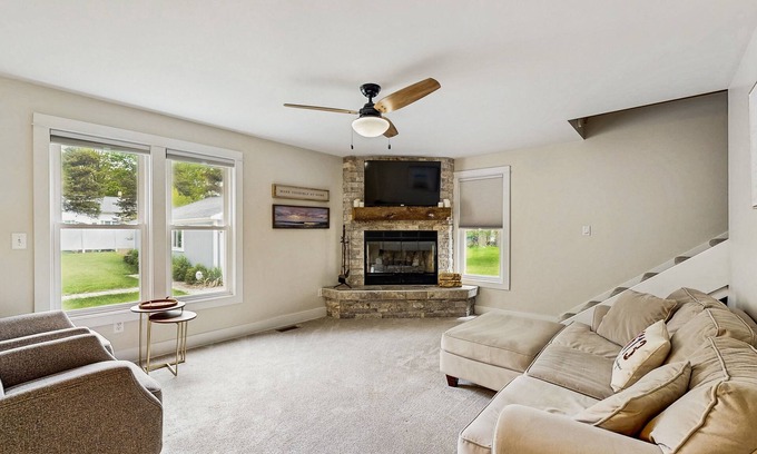 Arcadia House | Arcadia Retreat w/private hot tub, gas grill, fire pit, near beach, Dogs- YES!