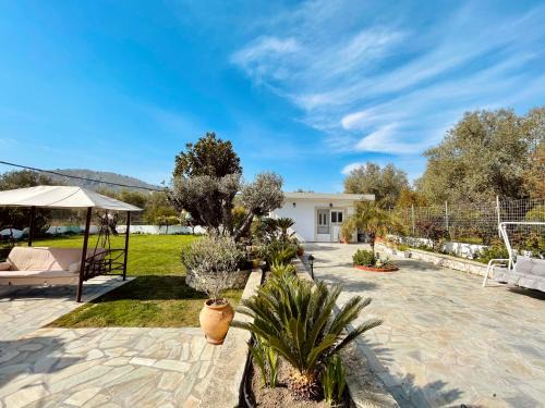 Archangelos House | Archangelos Garden House
