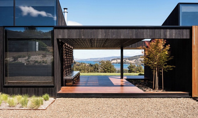 Cygnet House | Architecturally designed home overlooking Port Cygnet and the countryside.