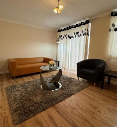 Thamesmead Apartment | Arden Place