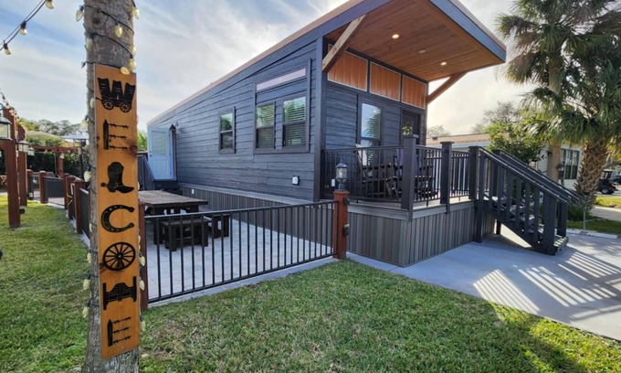 River Ranch Cottage | Ardi's Hammock Hideaway at River Ranch! 107