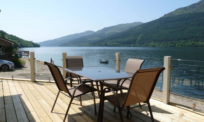 Arrochar Ski Chalet | Ardmay Chalet, Arrochar, stunning lochside location Free Kayaks and SUPS