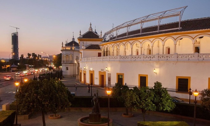 Triana Apartment | Arenal Apartment Historical Center 4 pax