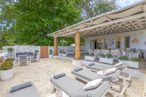 Drios Villa | Arethousa House