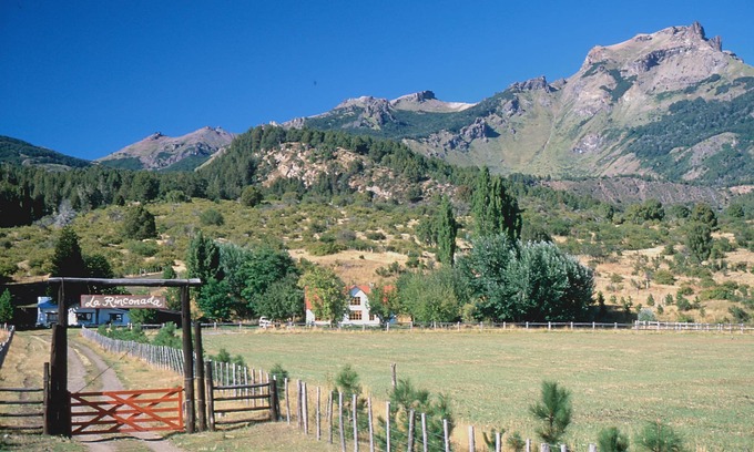 La Bolsa House | Argentina Patagonia Lake District Prime Fly Fishing Area Ranch