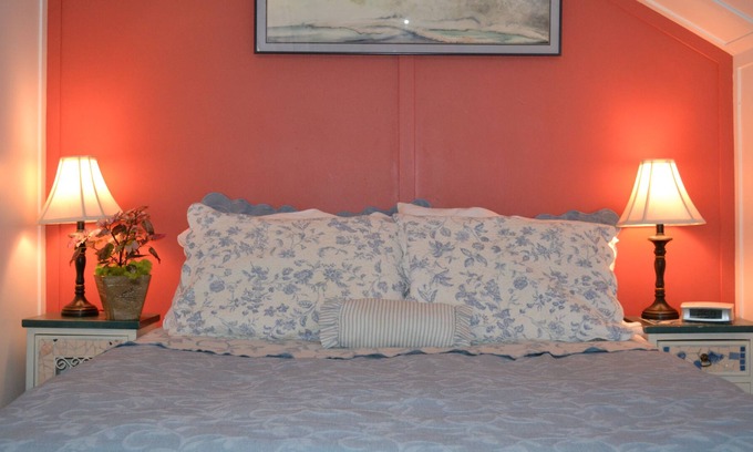Friday Harbor Bed & Breakfast | Argyle House Bed and Breakfast