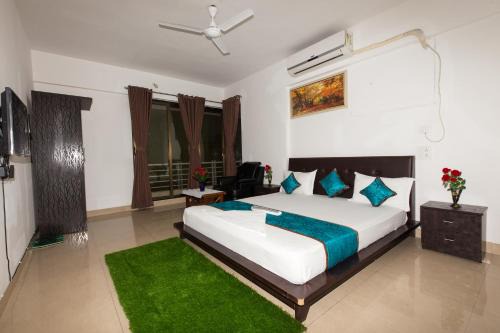 Andheri West Apartment | Aristo Serviced Apartment near Kokilaben Dhirubai Ambani Hospital for Family Only