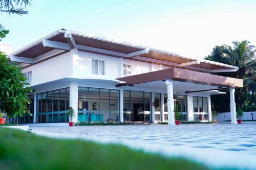 Palakkad Hotel | ARK HOTEL AND CONVENTION CENTRE