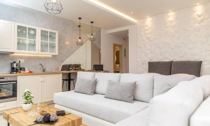 Naxos Town Apartment | Arktos Luxury Apartment