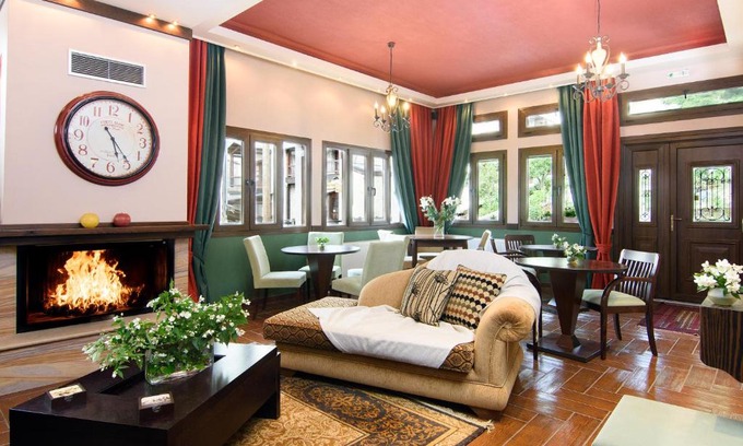 Elati Apartment | Arktos Suites