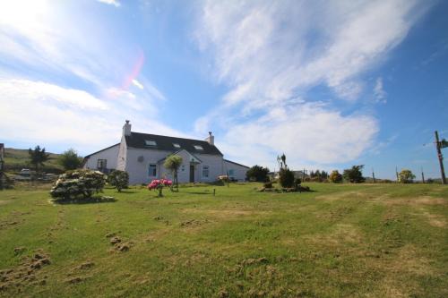 Gruline House | Arle Farmhouse