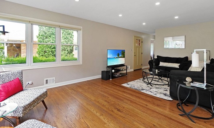 Arlington Heights House | Arlington Heights FHS Rental