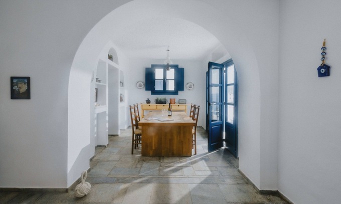 Oia House | Armeni Seaside Villa - with private boat service!