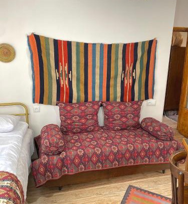 Alaverdi Apartment | Armenian traditional apartment
