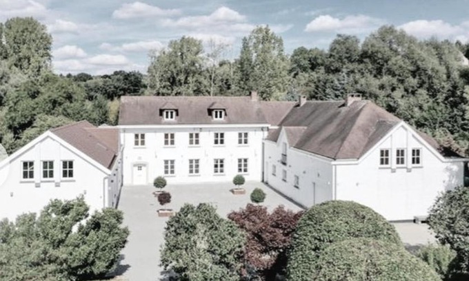 Court-Saint-Etienne Bed & Breakfast | ARMONY