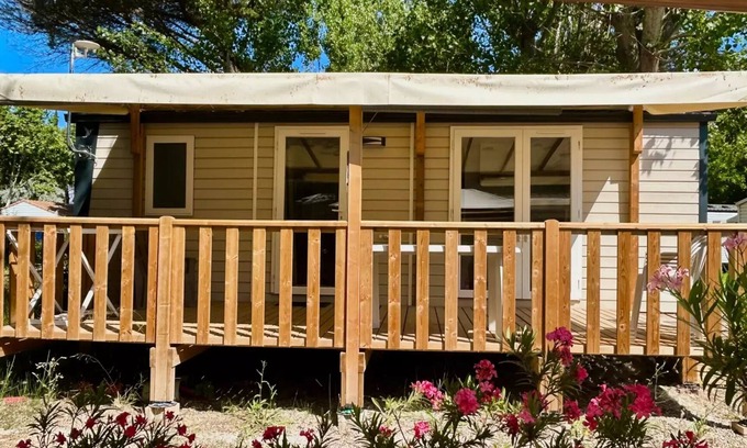 Villeneuve-les-Maguelone House | Arnel Campsite * - Mobil-home Nest Sun - 29m2 - 2 bedrooms - 4 people