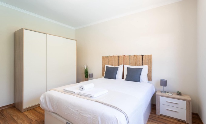 Belverde Villa | Aroeira Sunny Pool Villa