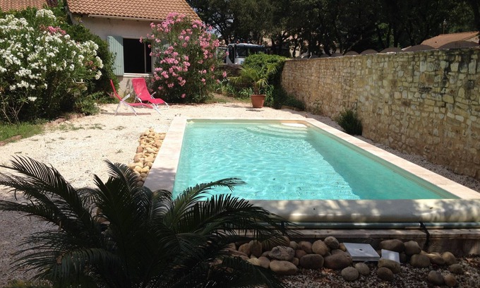 Arpaillargues-et-Aureillac House | Arpaillargues Et Aureillac: near Uzes holiday house with pool 7m: 3 beds/135 m2 in the center of a large garden