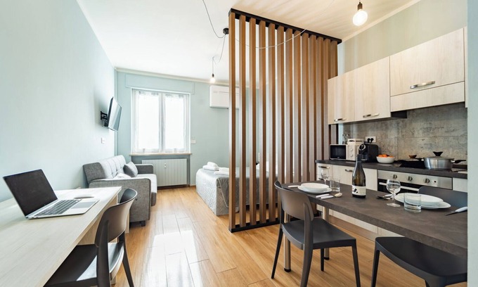 Beinette Apartment | Art Apartment - Studio Apartment, Sleeps 2