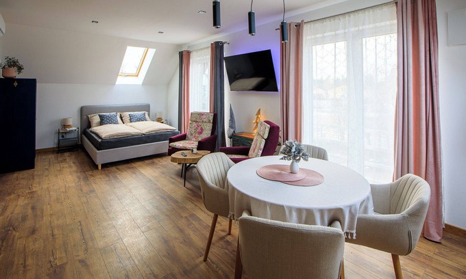 Czersk Apartment | Art Comfort M3 Apartment