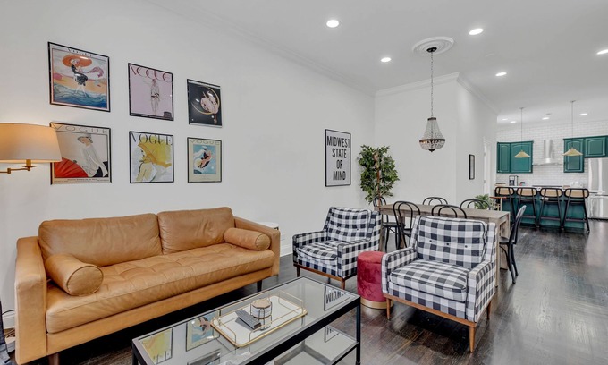 West Town Condo | Art Deco Inspired Designer 2 Bed Loft in West Town by AllSet Turnover