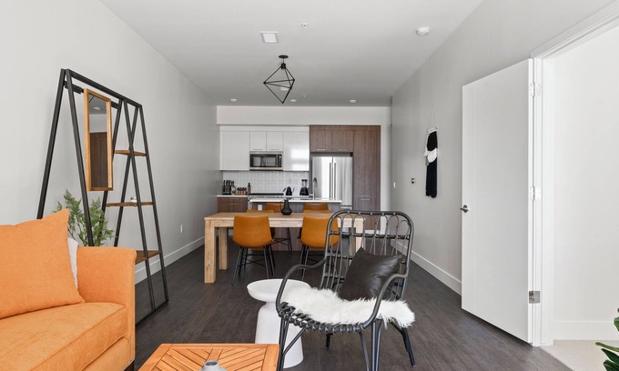 Highland Condo | Art Inspired Stay | Espadin LoHi