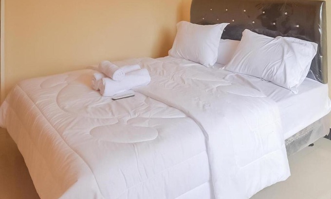 Java House | Artayya Puri Homestay near Terminal Purabaya Madiun Mitra RedDoorz