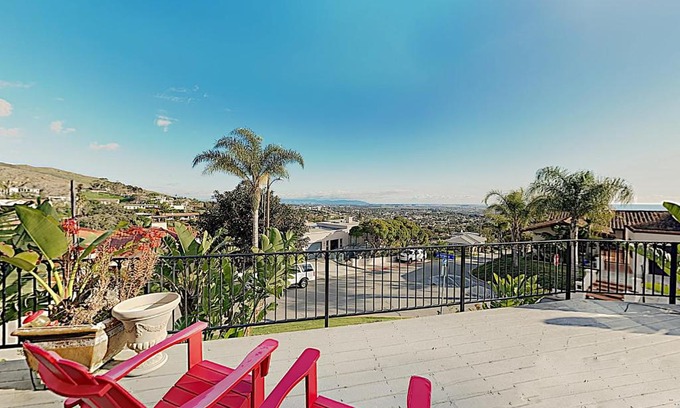 Ventura House | Artemesia Beach House