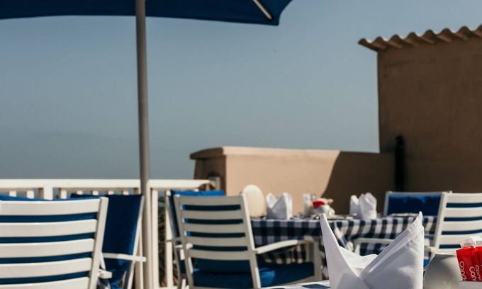 Vineta Hotel | Artemis Hotel Swakopmund
