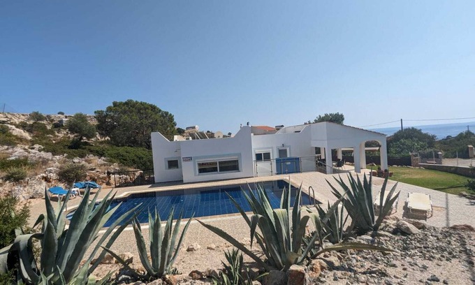 Pefkos Villa | Artemis villaPefkos, large private pool,tranquil location