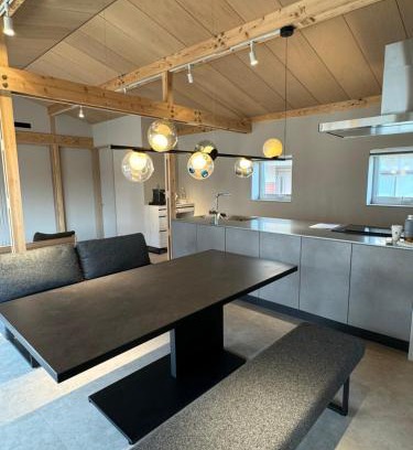 Tsumuura House | ARTISANAL