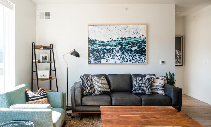 Livingston Apartment | Artist Inspired Loft at Yellowstone Bend