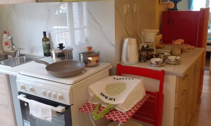 Zavlani Apartment | Artistic 3-bedroom apartment with AC-Wifi in lovely Patra, family & pet friendly