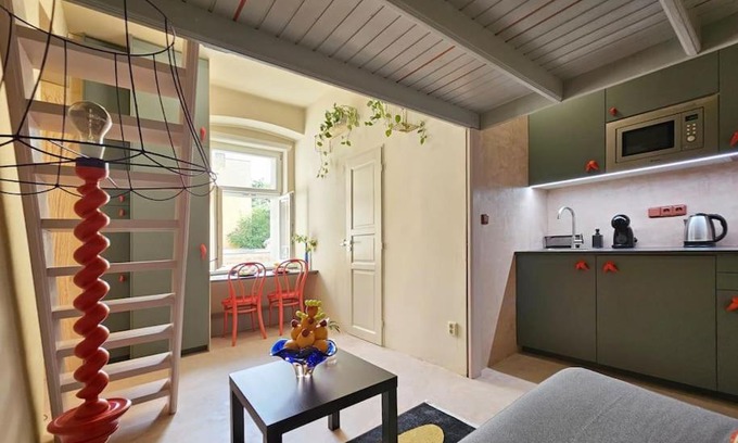 Zizkov Apartment | Artistic Designer Studio Žižkov