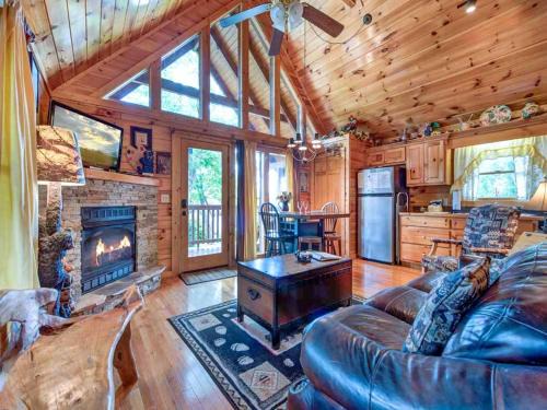 Black Bear Falls House | Artistic Mountain