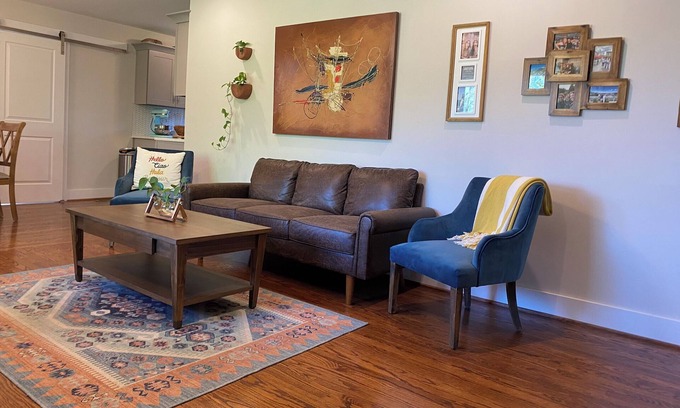Nashville House | Artsy Haven: 1 Bedroom, Private Bath, & Office Space/Bedroom 15 Mins Downtown