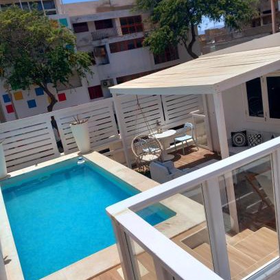 Mindelo House | As Hortênsias