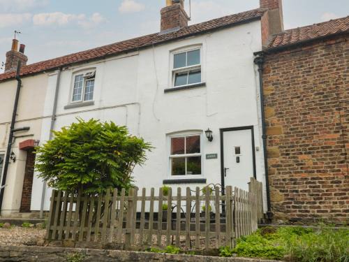 Sheriff Hutton House | Ascot Cottage