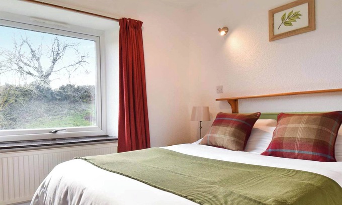 Talkin Cottage | Ash Cottage- UK45892