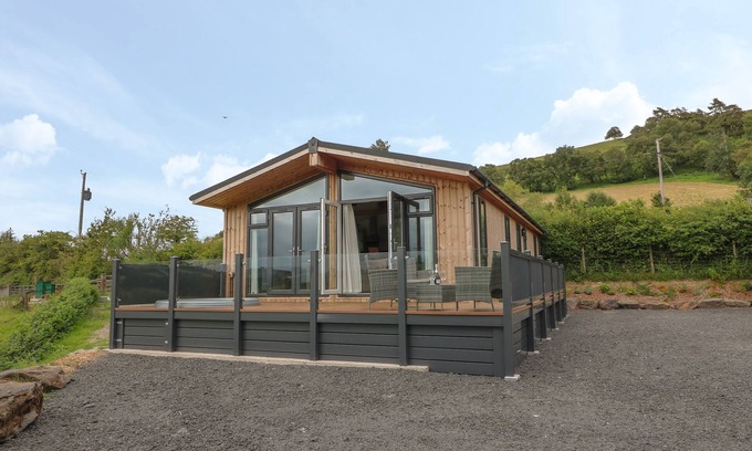 Llangurig Cottage | ASH LODGE, family friendly, luxury holiday cottage in Llangurig