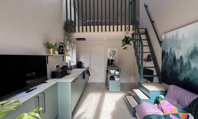 Ashburton House | Ashburton luxurious, stylish self contained studio house