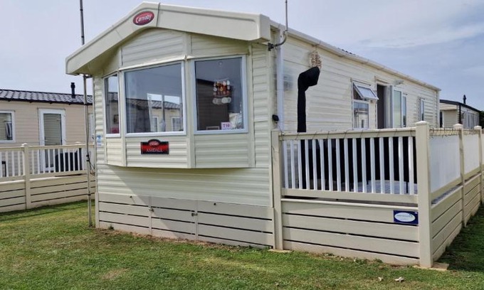 Swalecliffe House | Ashdale By Sea